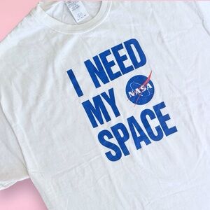 Vintage 90s Graphics Tshirt XL - Need My Space